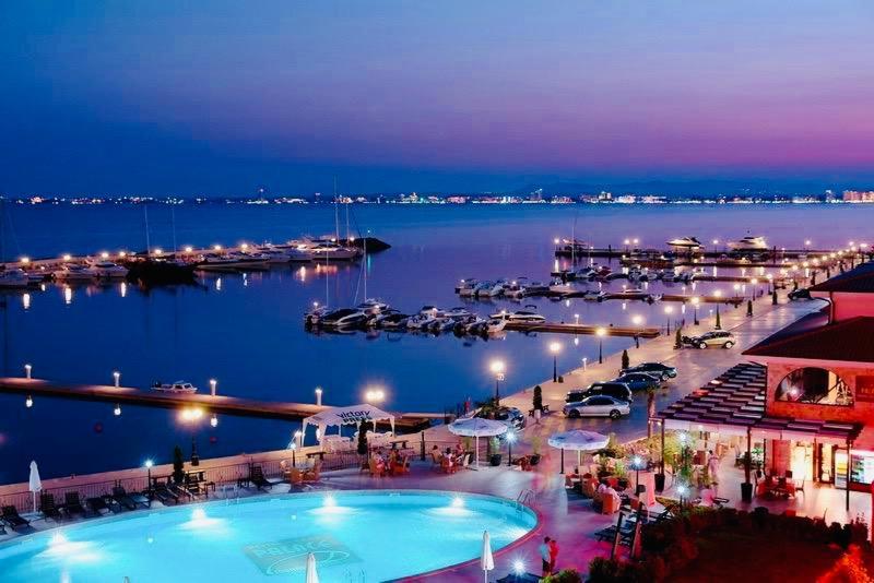 Dolce Vita Sea View Apartment สวิติ วลัส ภายนอก รูปภาพ